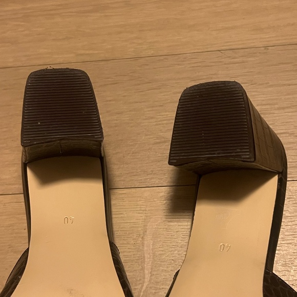 MARYAM NASSIR ZADEH MULES SIZE 40 - Picture 5 of 6